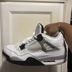 Jordan 4 White Cement