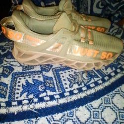 Just So So Mens Running Shoes 