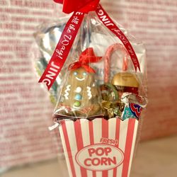 Holiday Popcorn Gift