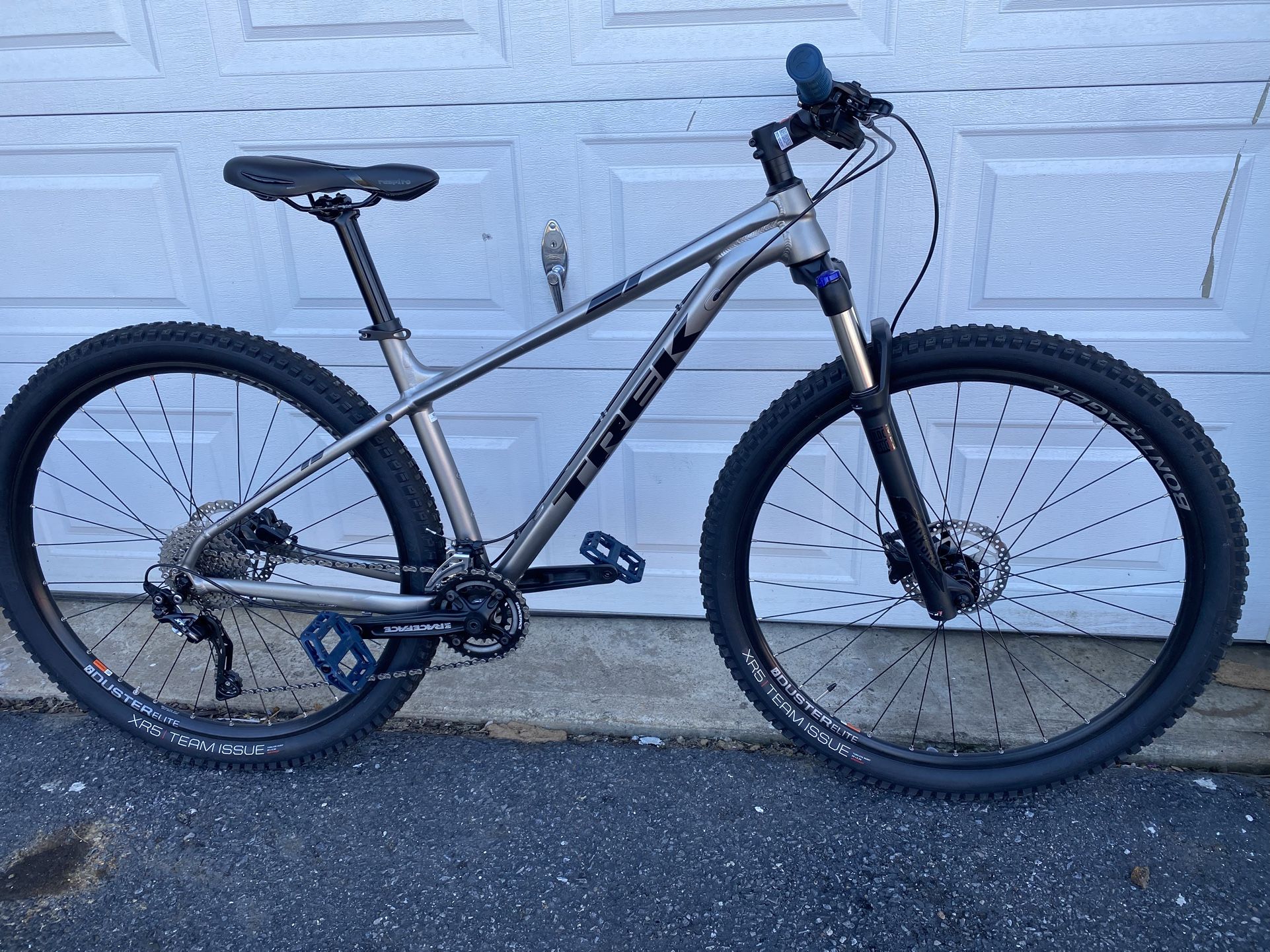 2018 TREK XCALIBER 8