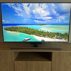 Samsung 49” NU8000 4K Smart TV Great For Gaming