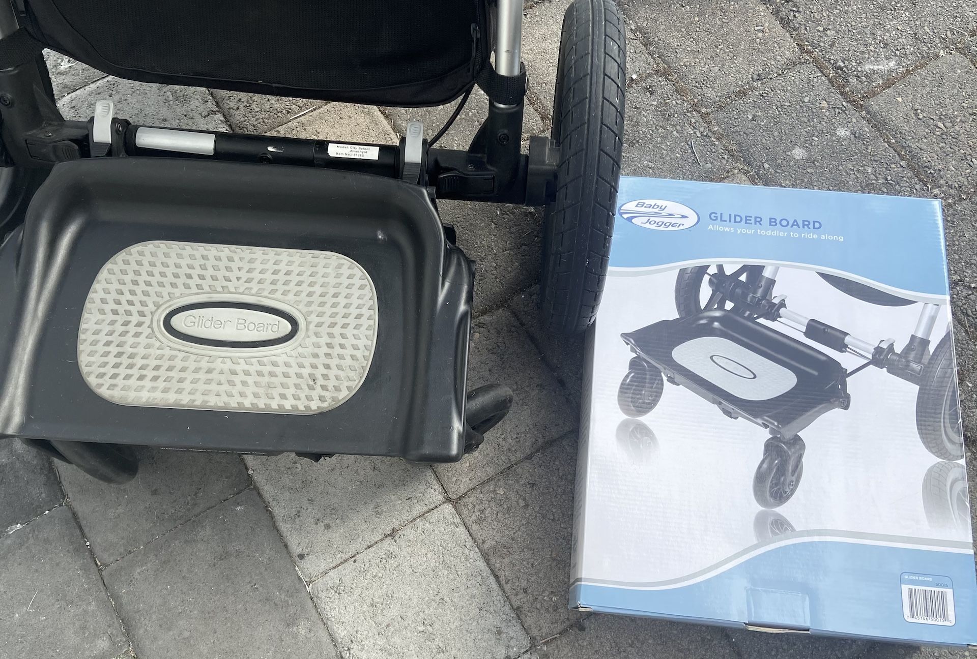 cybex beezy 2 Compact and Lightweight Travel Stroller toro tamer Choose positive pole shape:Flat top battery How to Size Cross Product Description The Beezy