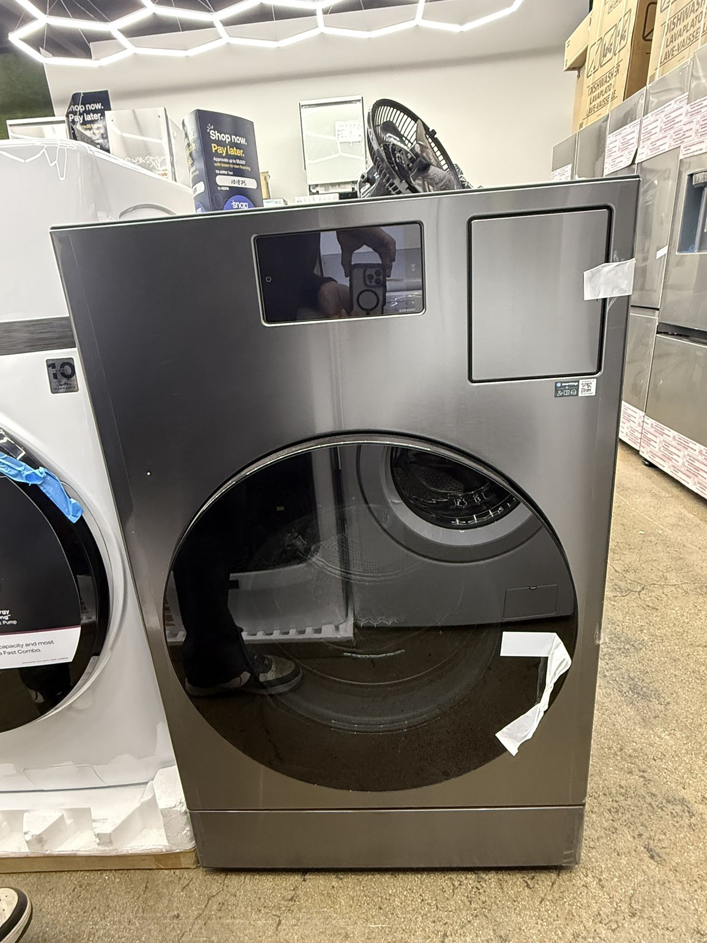 Brand new Samsung Bespoke 5.3 cu. ft. Ultra Capacity Ventless Heat Pump All-In-One Washer Dryer Combo with Super Speed in Dark Steel