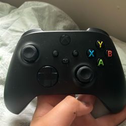 Black  Xbox Controller 