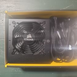 Corsair CX 550M