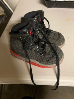 Baby boy Nike Jordan’s size 7