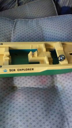 1976 Fisher Price sea explorer boat