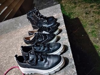 Ladies shoes 👟 and boots 🥾