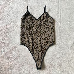Bozzolo Women’s Cheetah Print Bodycon Spaghetti Strap Body Suit Top Size M/L