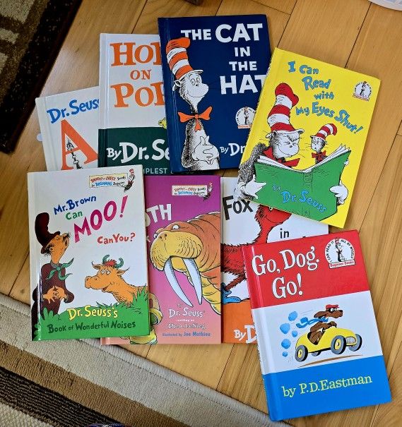DR. SUESS Bundle of Books (8) - USED