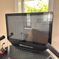 24” Bowflex screen