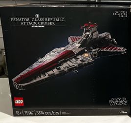 Brand new Lego UCS Venator! / Read description