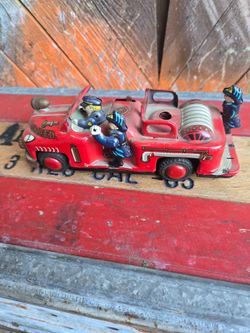 Vintage Tin Litho Fire Truck Toy