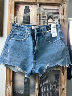 Abercrombie Shorts 28