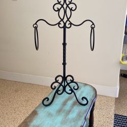 Iron Towel Bar