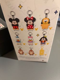 Popmart mickey set -dale