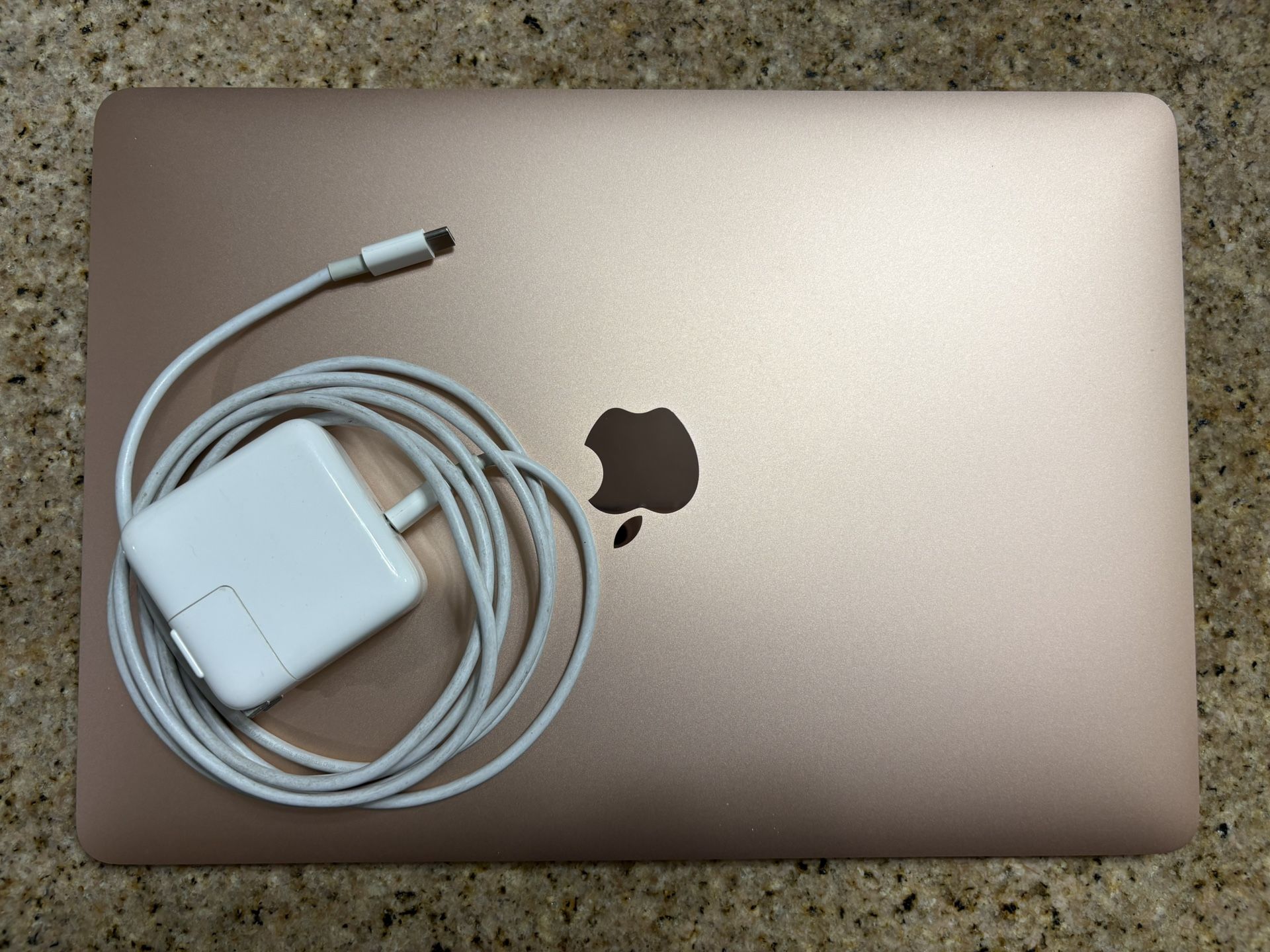 MacBook Air 2019 (Retina 13-inch)