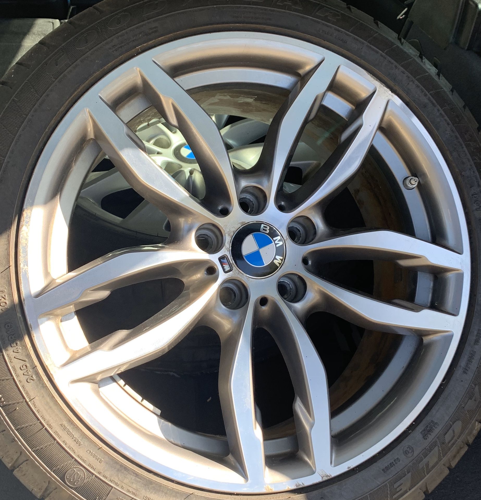 BMW OEM allow wheel ( MIII ) 19" RUNFLAT