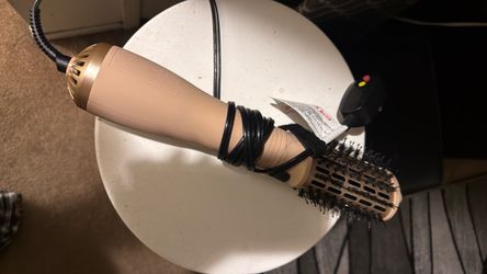 Blow out hair tool conair