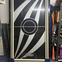 Air Hockey Table