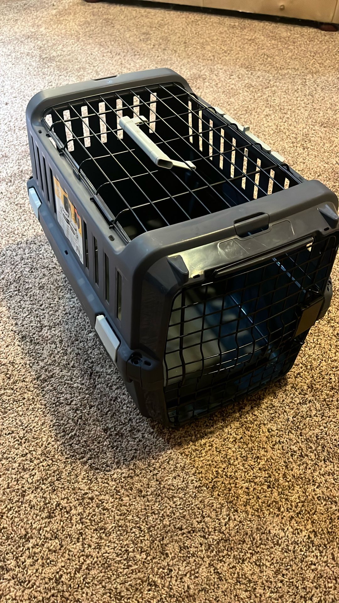 Every Yay 2-Door Pet Kennel Size Small