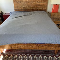 Reclaimed Wood Queen Bed