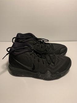 Kyrie 4 “blackout”