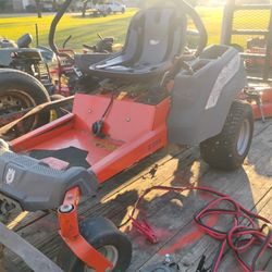 For parts or fix No motor needs motor 54"Cut Husqvarna zero turn 450 cash firm