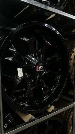 8-170 20x9 HARDROCK wheels $1000