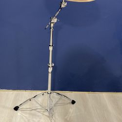 16” Zildjian ZBT China Cymbal with Boom Stand
