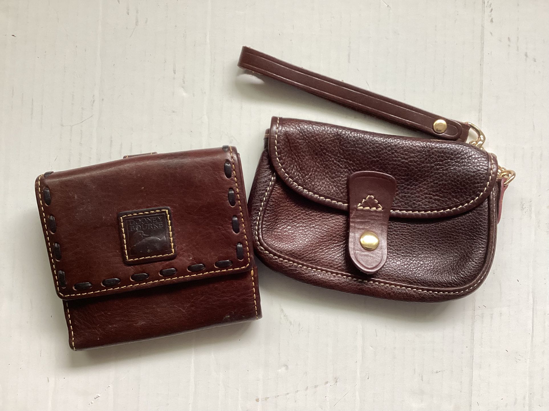 2 Vtg. Preowned Dooney and Bourke Wallet / Purse / Credit Card Holders Brown Leather Snap Closures