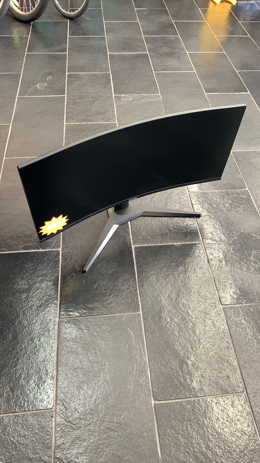 ViewSonic 34”curved Monitor VX3418-2KPC Light Use