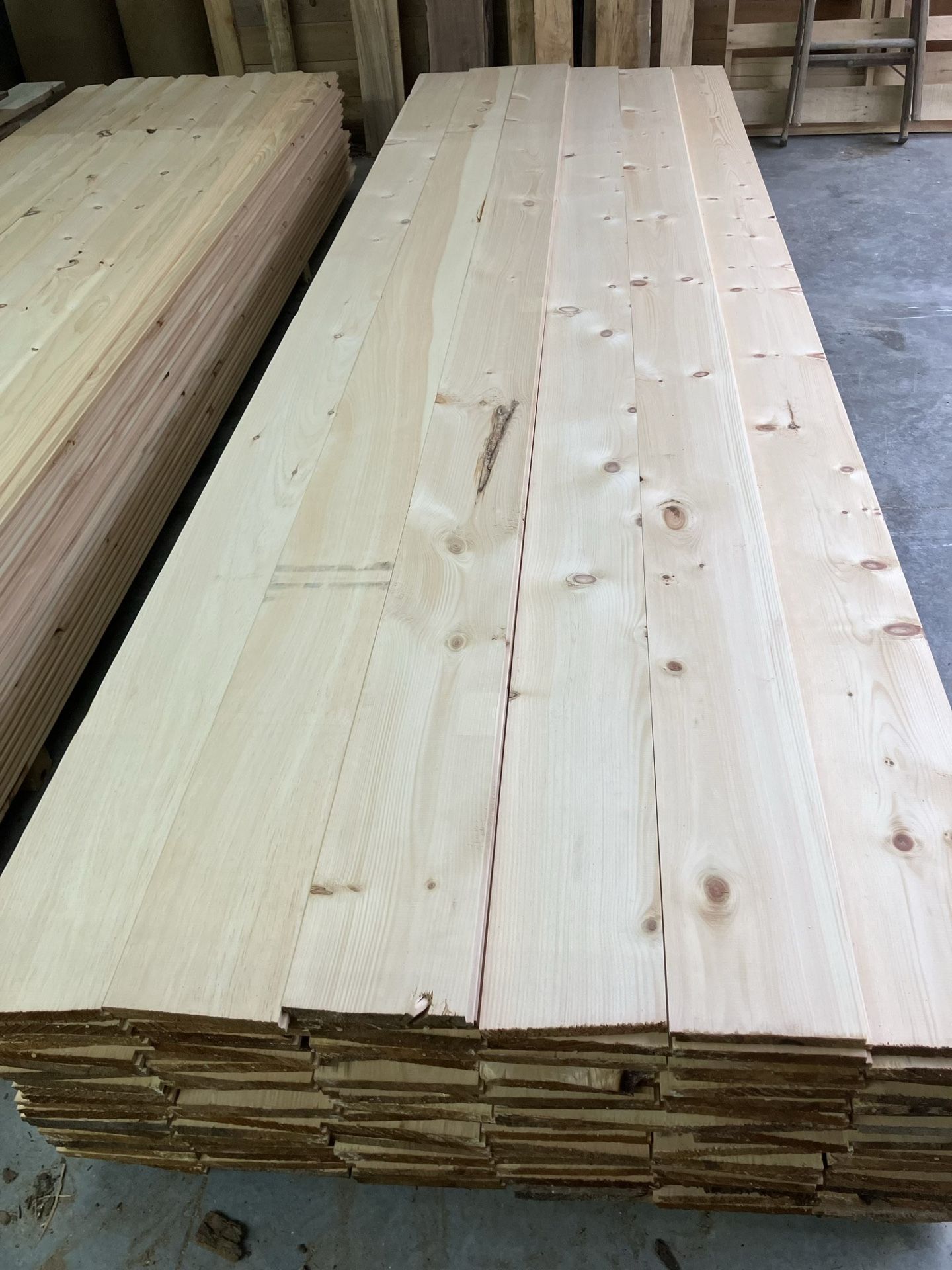 White Pine Shiplap Lumber