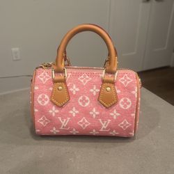 Mini Pink Louis Vuitton Speedy Handbag