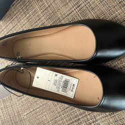 Women’s Flats Black Size 7 Dress Shoe 