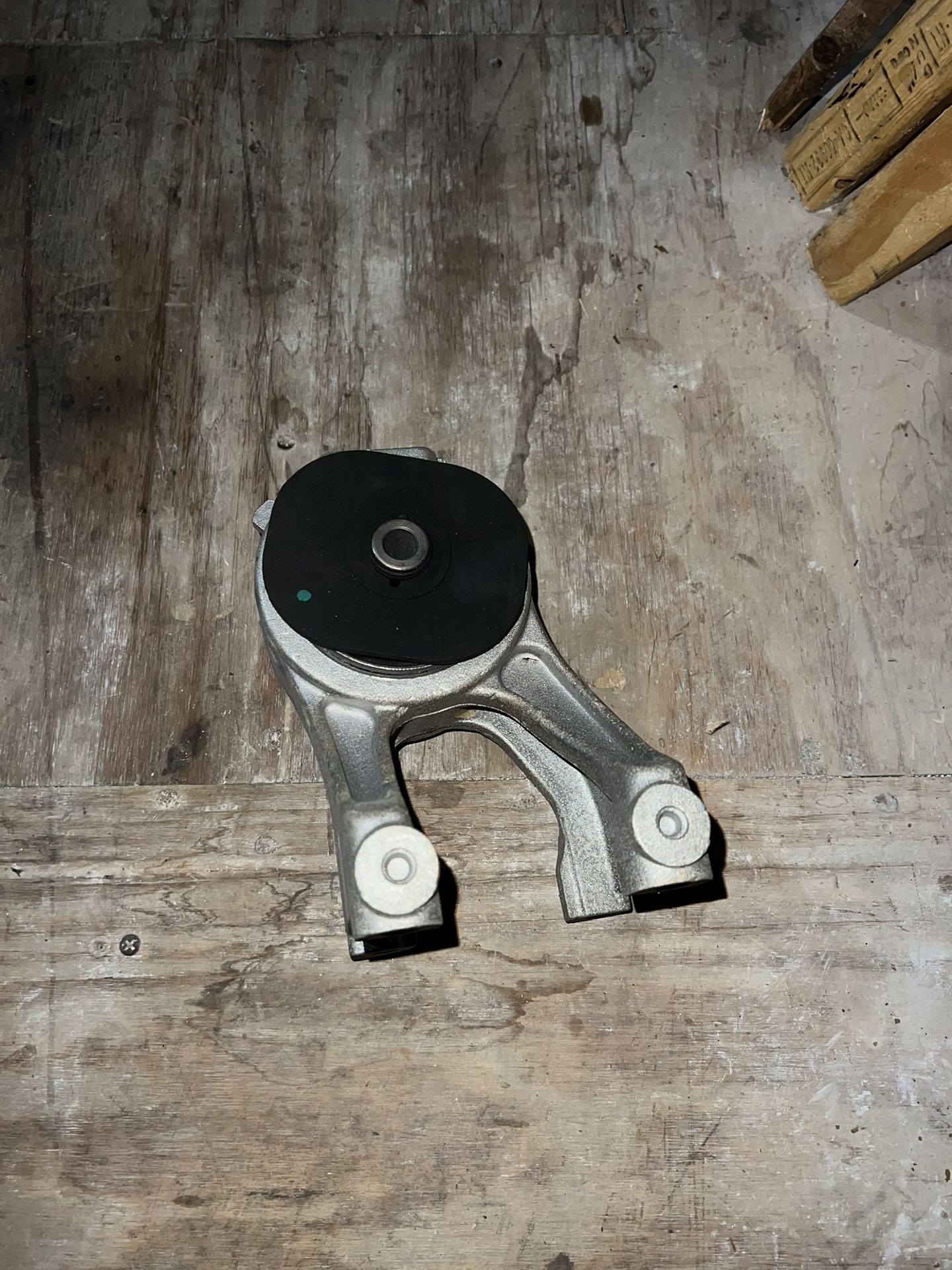 Engine Mount 2004 Honda Odyssey