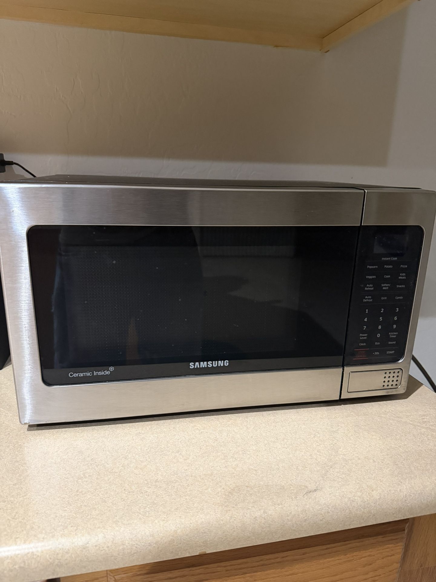 SAMSUNG Microwave