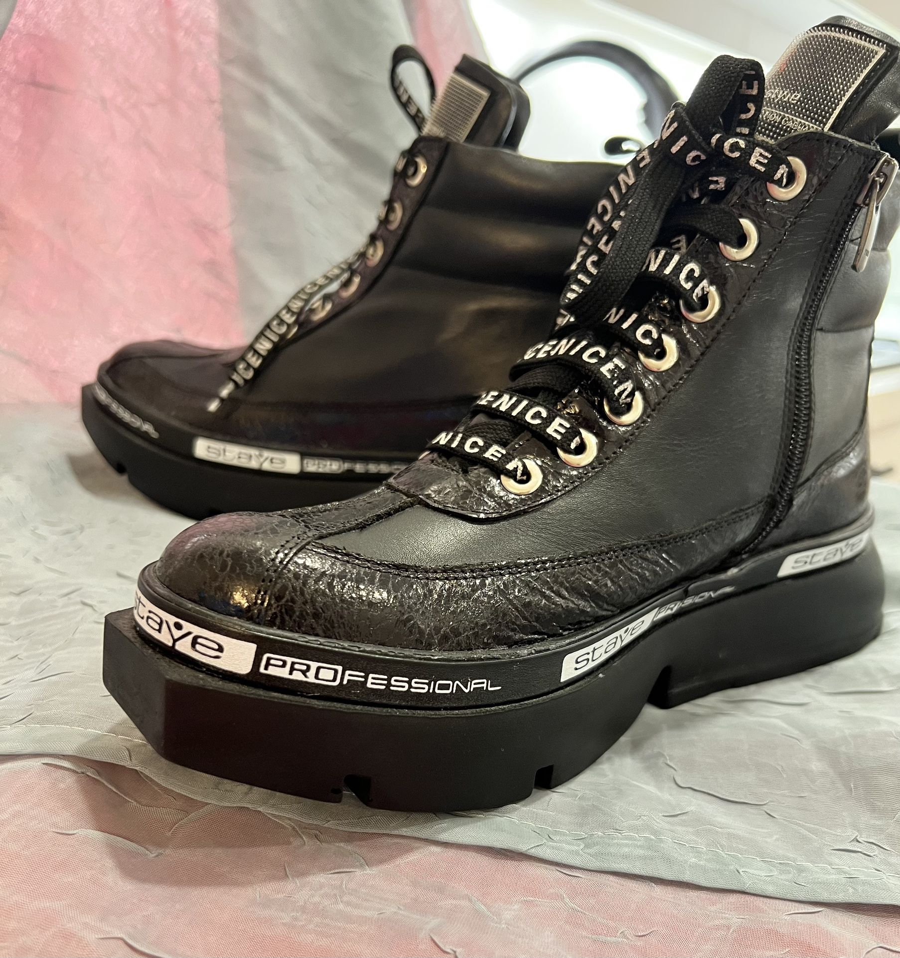 Stylish women’s shoes leather.size 6,5 ;7,0. $160