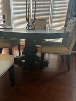 60” Kitchen Table & 4 Chairs (Beige)