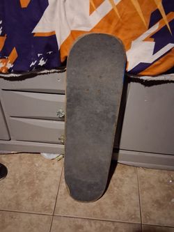 Skate board