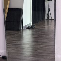 30x40” Beveled Mirror