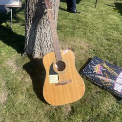 Fender Acoustic Left Handed