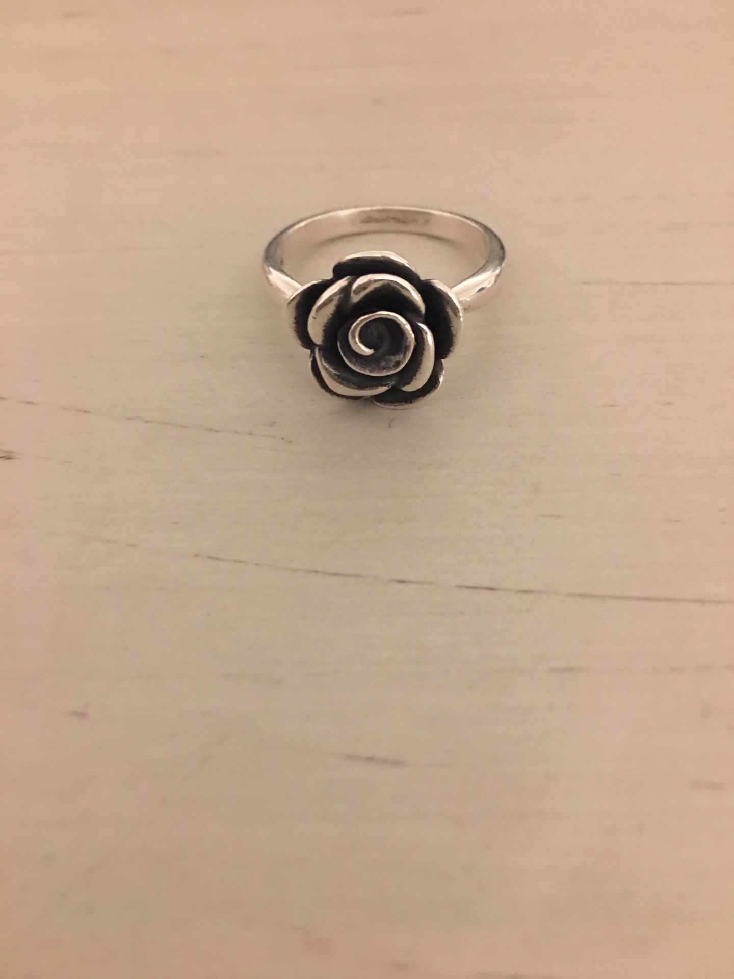 James Avery Rose Blossom Ring Sz 8 1/2