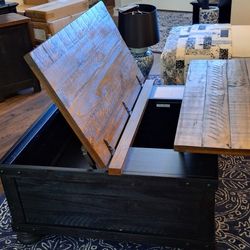Ashley Farmhouse Lift Coffee Table & Matching Chairside End Table
