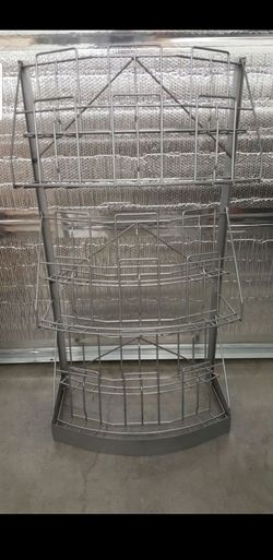 BLOCKBUSTER Retail Curved Display Rack