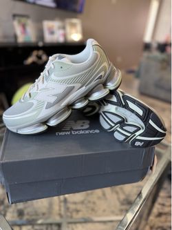 New Balance 2000