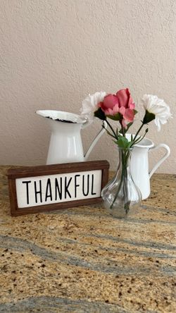 Farmhouse Décor Bundle | IKEA Pitchers, Glass Vase & Thankful Sign