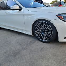 20"new Staggerd Wheels With New Tires For MERCEDES BENZ S550