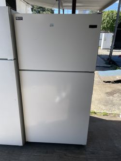 Maytag Fridge / 🔌Comes with 2 month warranty 📆LOCATED AT:📍📍 5200 E 10TH AVENUE TAMPA FL 33619PHONE 📲 813~473~0570