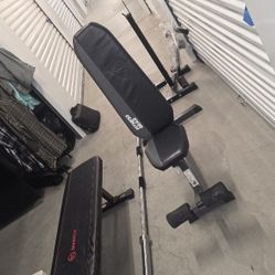  HEAVY-DUTY FLAT + INCLINE WEIGHT BENCH – COMMERCIAL GRADE 